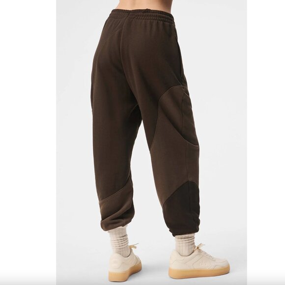 NWT! Alo Make Waves Sweatpants Espresso XS - Picture 2 of 9